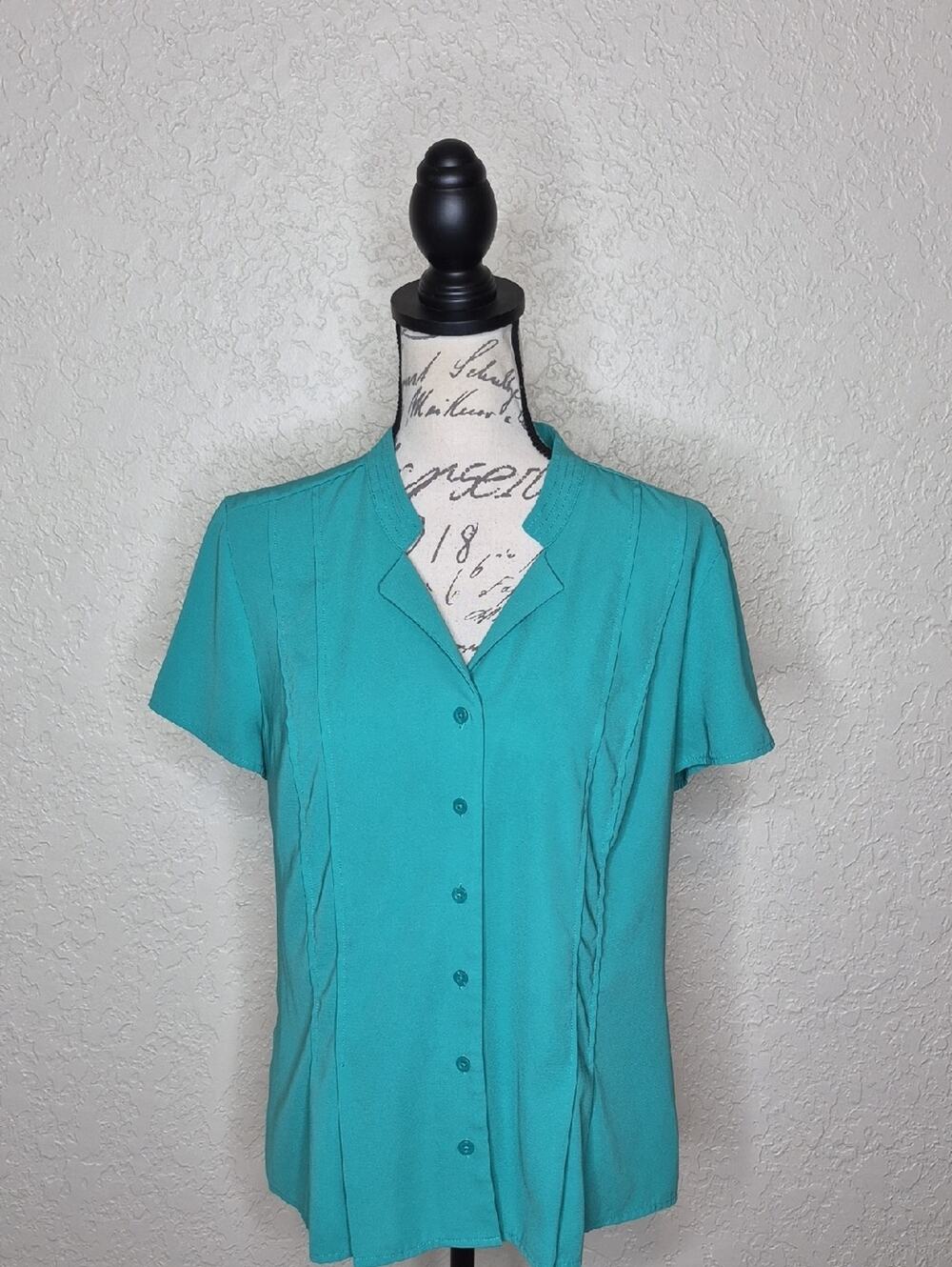 Dana Buchman Button Front Shirt With Pleated Detail Green Size L